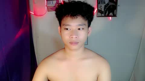 prince_valx online show from February 20, 2025, 9:22 am