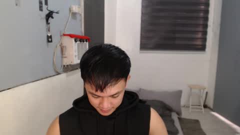 Snapshot of princeadrianx chatting on October 28, 2025, 8:07 am Prince Adrian online show from October 28, 2025, 8:07 am