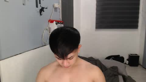 Snapshot of princeadrianx chatting on December 5, 2025, 6:48 pm Prince Adrian online show from December 5, 2025, 6:48 pm