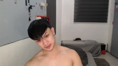 Snapshot of princeadrianx chatting on January 5, 2026, 6:33 pm Prince Adrian online show from January 5, 2026, 6:33 pm