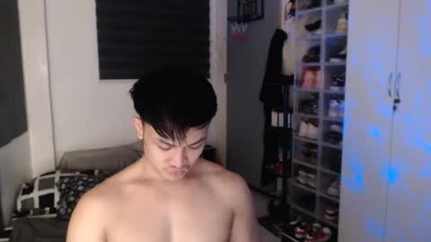 Snapshot of princeadrianx chatting on February 18, 2026, 11:50 am Prince Adrian online show from February 18, 2026, 11:50 am