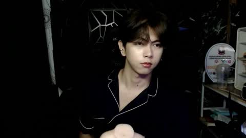 Snapshot of princecalix chatting on February 12, 2026, 4:57 pm princecalix online show from February 12, 2026, 4:57 pm