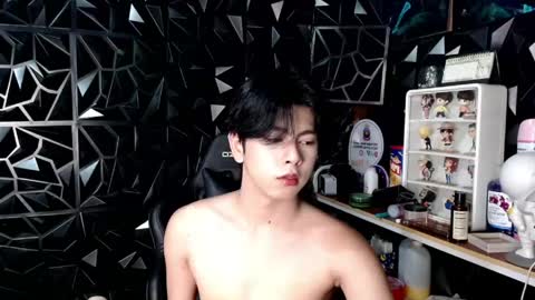 Snapshot of princecalix chatting on April 28, 2026, 3:06 pm princecalix online show from April 28, 2026, 3:06 pm