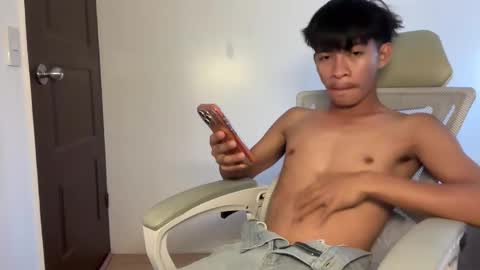 Charls online show from April 5, 2026, 1:03 am