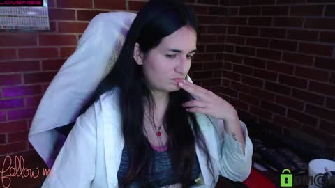 Leia online show from January 10, 2025, 9:10 pm