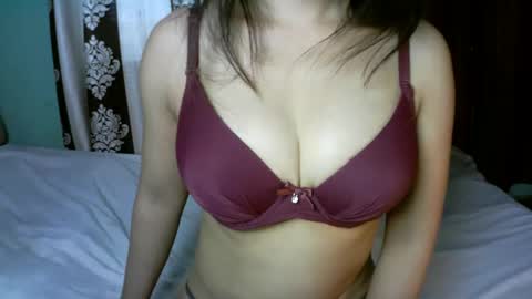   princess   online show from November 12, 2025, 6:14 am