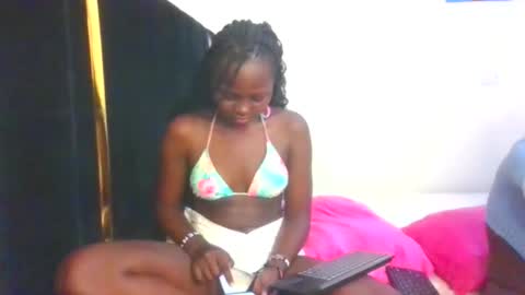 princess online show from December 2, 2025, 6:52 am