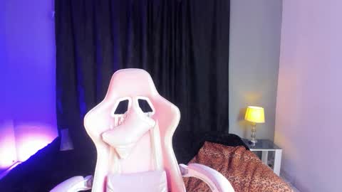 Paula Princess online show from March 14, 2026, 6:02 pm