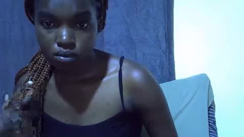 princess_scovia online show from December 14, 2025, 11:15 am