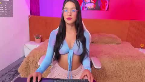Mia online show from June 16, 2026, 1:30 am