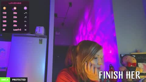 Yo Im Sofiee online show from April 27, 2026, 5:44 pm