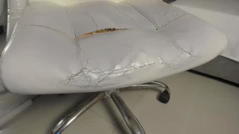 Snapshot of princess_tokyo_ chatting on October 24, 2025, 6:32 am princess_tokyo_ online show from October 24, 2025, 6:32 am