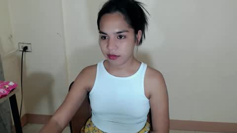 Snapshot of princess_yurie chatting on October 9, 2025, 9:40 am Yurie online show from October 9, 2025, 9:40 am