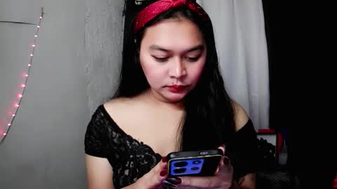 Snapshot of princessaimi69 chatting on December 15, 2025, 10:03 pm Aimi online show from December 15, 2025, 10:03 pm