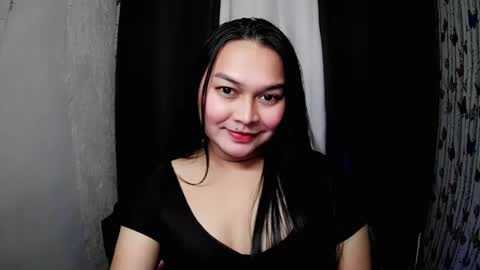 Snapshot of princessaimi69 chatting on December 19, 2025, 9:11 pm Aimi online show from December 19, 2025, 9:11 pm