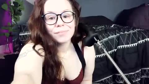 PrincessAlaska online show from May 1, 2026, 8:19 am