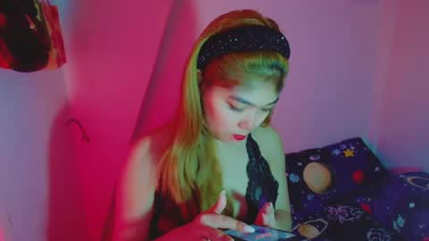 Hello everyone this is your beloved Athena again I present the most comfortable and kind room I accept everyone with kindness online show from January 25, 2025, 8:53 pm