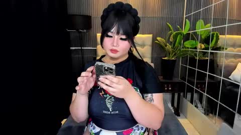 Snapshot of princesshugecummer chatting on March 3, 2025, 5:39 pm Astrid Ley online show from March 3, 2025, 5:39 pm