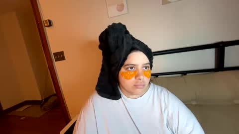princessviccxo online show from May 11, 2026, 3:56 am