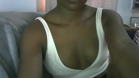 princesslove online show from December 15, 2025, 4:06 am