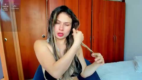 princessmariana25 online show from February 28, 2026, 3:35 pm