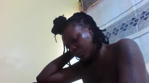 phelly online show from May 3, 2026, 6:19 am