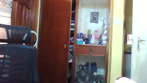 phelly online show from July 21, 2026, 8:27 am