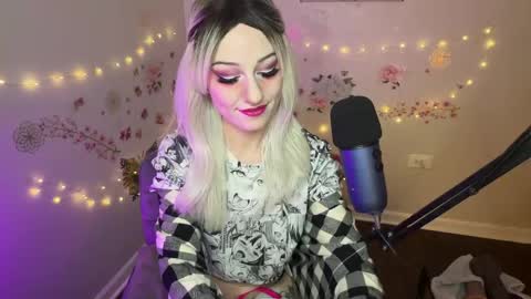 Snapshot of princessstarrxxx chatting on May 15, 2026, 3:13 am Starr online show from May 15, 2026, 3:13 am