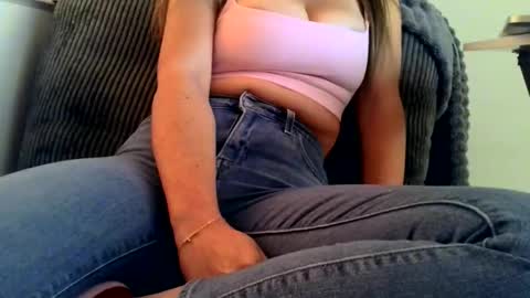 Snapshot of princessxxx33ddi chatting on March 1, 2026, 10:17 am princesstits online show from March 1, 2026, 10:17 am