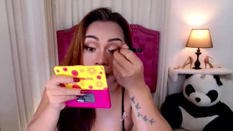 princessyanzy1 online show from November 15, 2025, 12:52 am