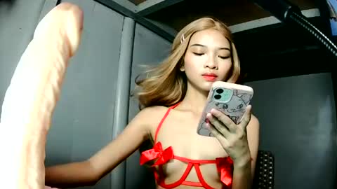 PRINXESS online show from June 18, 2026, 5:19 am