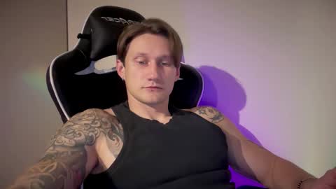 Oliver online show from November 6, 2025, 12:11 am