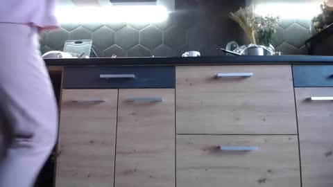 Snapshot of private_space chatting on October 2, 2025, 6:31 am Space online show from October 2, 2025, 6:31 am