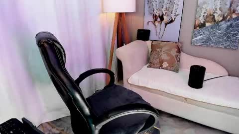 Snapshot of priya_rose chatting on May 6, 2026, 6:24 pm Priya Rose online show from May 6, 2026, 6:24 pm