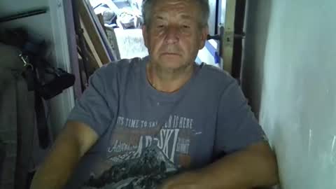 Snapshot of projectorepson chatting on September 8, 2025, 5:56 pm projectorepson online show from September 8, 2025, 5:56 pm