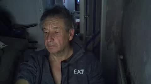 projectorepson online show from December 19, 2025, 5:20 pm