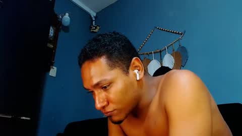 Snapshot of prometo23cm chatting on February 10, 2025, 11:57 am Grande y Gruesa online show from February 10, 2025, 11:57 am