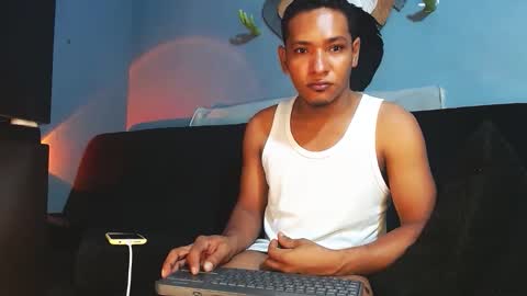 Snapshot of prometo23cm chatting on June 10, 2026, 10:47 am Grande y Gruesa online show from June 10, 2026, 10:47 am