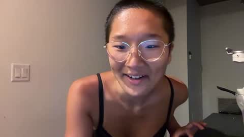 Snapshot of propertyoftelly chatting on July 21, 2026, 1:30 am propertyoftelly online show from July 21, 2026, 1:30 am