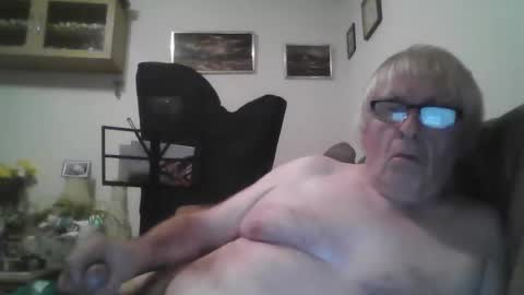 proudwelshman online show from December 5, 2024, 1:14 am