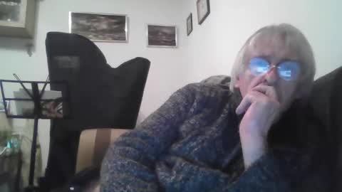 proudwelshman online show from December 8, 2024, 11:40 pm