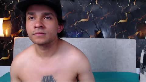 Adris  Juan online show from March 23, 2026, 2:04 am