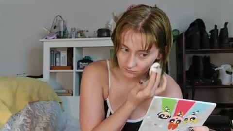 Oli online show from July 26, 2026, 11:33 pm