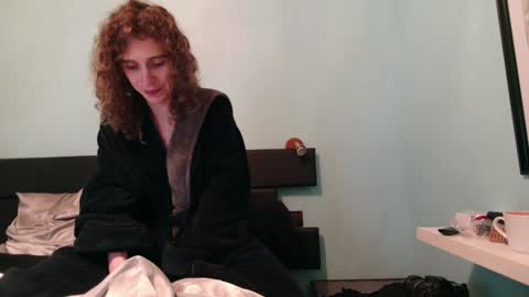 prxscillia_tx online show from December 30, 2024, 3:35 pm