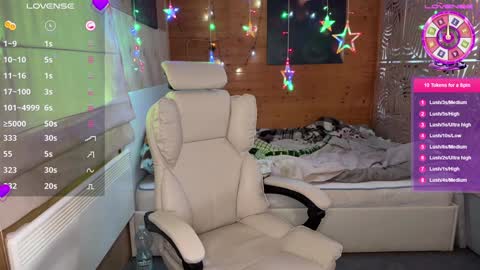 Queen of Pain online show from January 20, 2025, 10:51 am