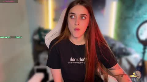 Queen of Pain online show from November 25, 2025, 10:15 am