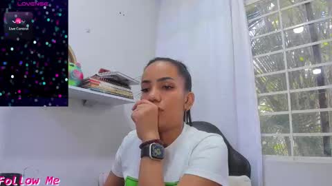 Snapshot of psique_naughty2 chatting on October 25, 2025, 5:08 pm psique_naughty2 online show from October 25, 2025, 5:08 pm
