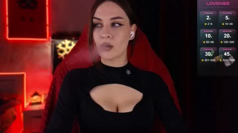 Snapshot of psy_vibe chatting on January 10, 2026, 1:35 pm Elena online show from January 10, 2026, 1:35 pm