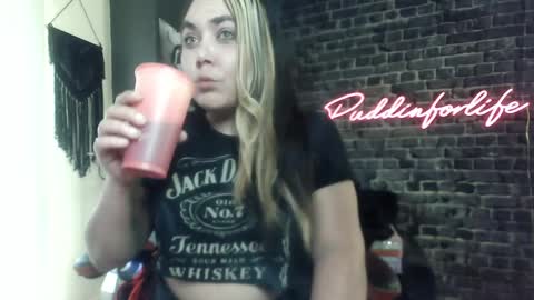 Snapshot of puddinforlife chatting on April 2, 2026, 1:42 pm Krystle online show from April 2, 2026, 1:42 pm