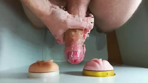 Snapshot of pude90 chatting on October 1, 2025, 6:19 am PuDe90 online show from October 1, 2025, 6:19 am